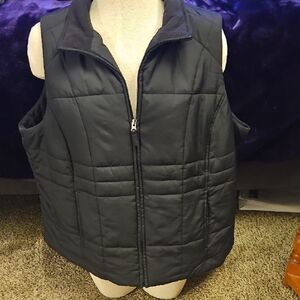 Athletic Works Women's Quilted Vest - Black